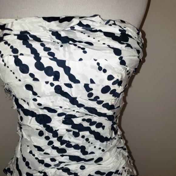 💙 Jessica Simpson Ruffle Dress with removable straps Strapless - Picture 3 of 7